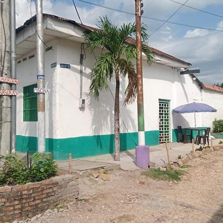 La Estacion Del Refugio Hotel Girardot Bagian luar foto