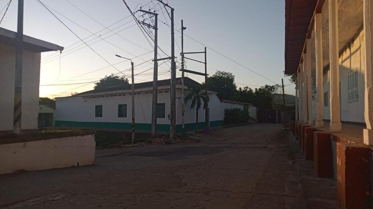 La Estacion Del Refugio Hotel Girardot Bagian luar foto